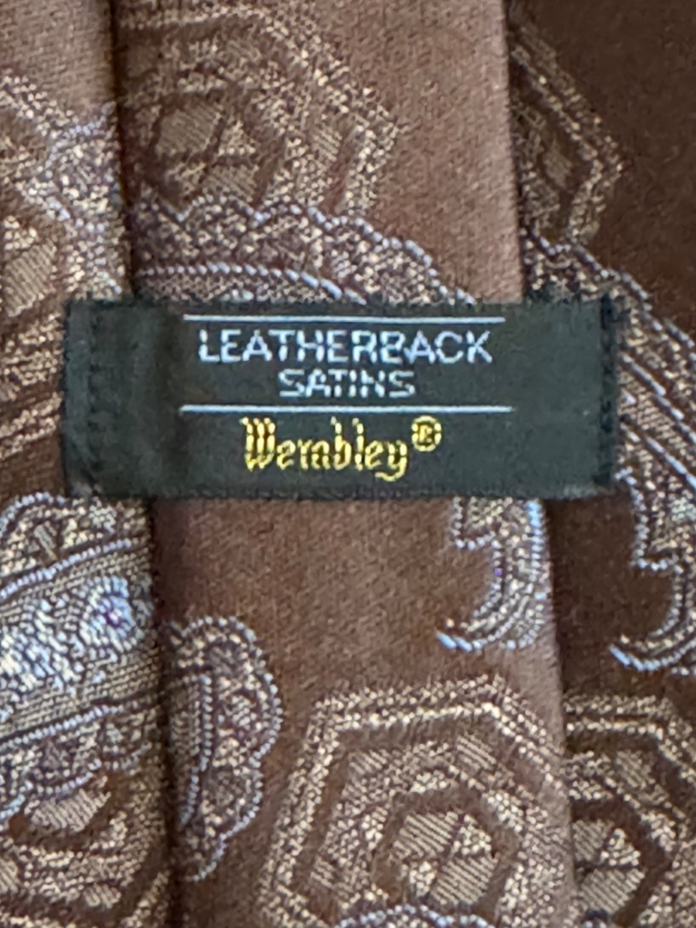 Set of 3 Neckties. - Picture 5 of 8